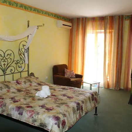 Fabula Bed & Breakfast