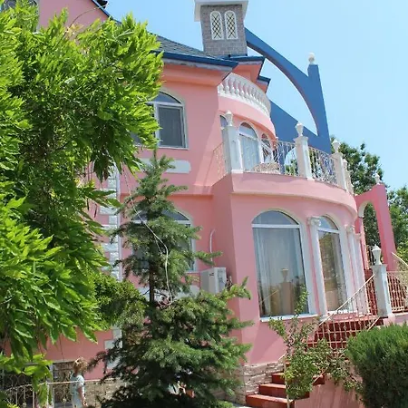 Fabula Bed & Breakfast Varna